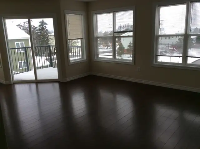 Spacious two bed two bath apartment for rent in Truro - April 1