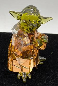 Swarovski Crystal Yoda Star Wars Figurine with Box - Photo 2