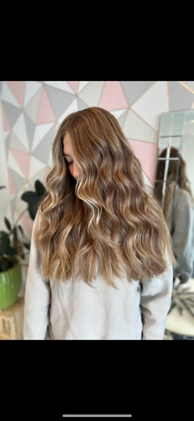 Hairstylist Job Opportunity!