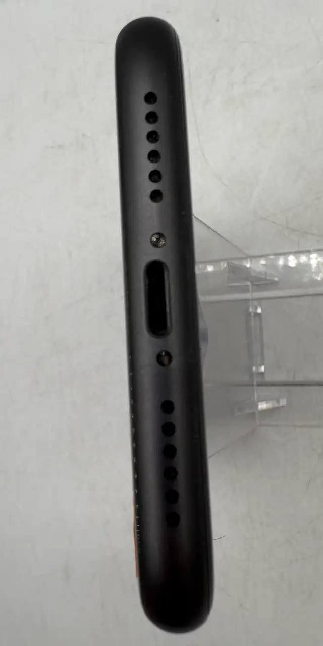 64gb Apple iPhone 11 - Factory Reset/No Charger (Model: a211 ) - Photo 3