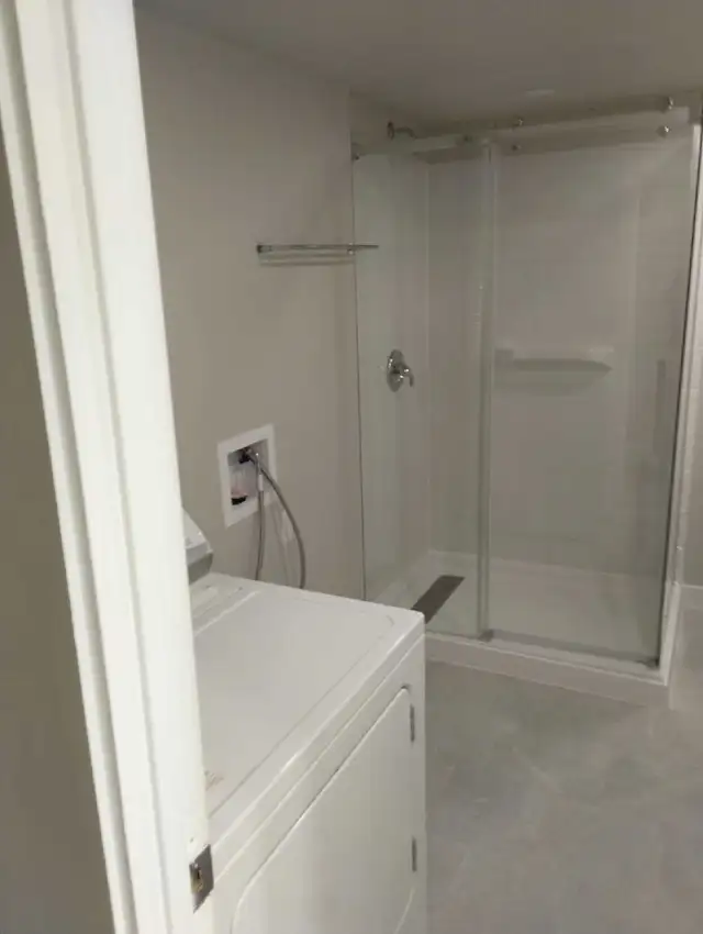 Ford's Roofing & Renovations - Photo 8