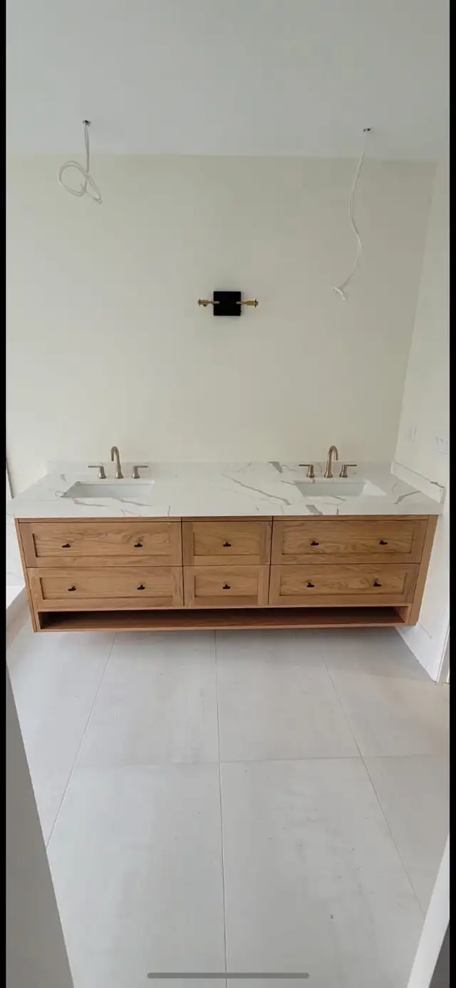 CUSTOM CABINETS LUXURY FINISH - Photo 4