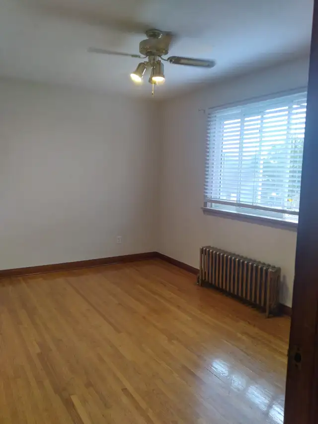 Northend-2 Large Bedroom Apartment - Photo 4