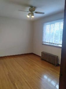 Northend-2 Large Bedroom Apartment - Photo 4