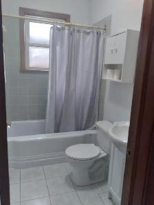 Northend-2 Large Bedroom Apartment - Photo 7