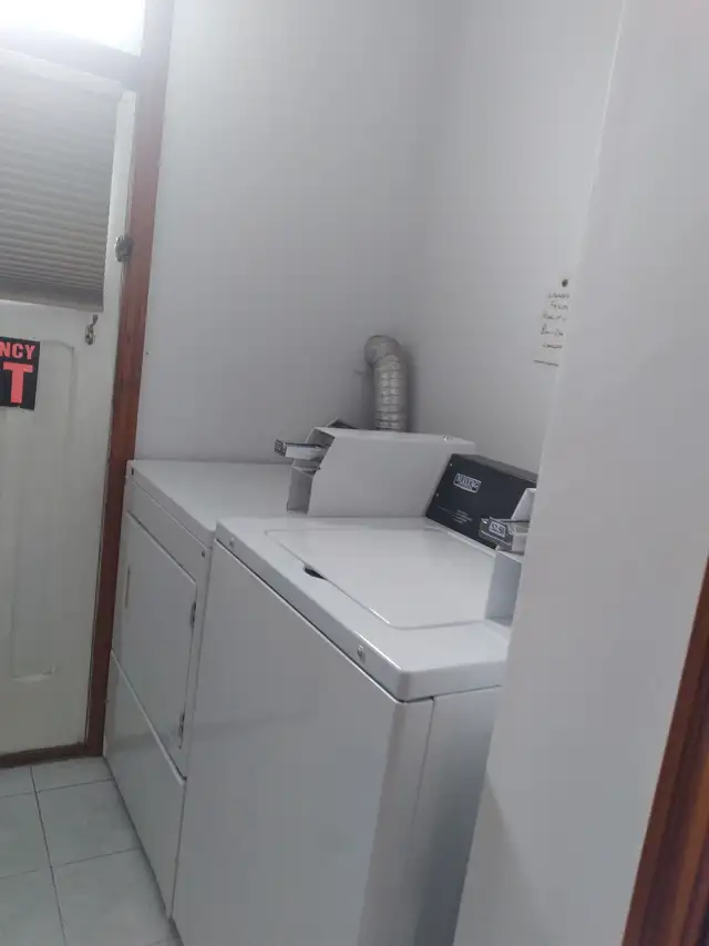 Northend-2 Large Bedroom Apartment - Photo 8