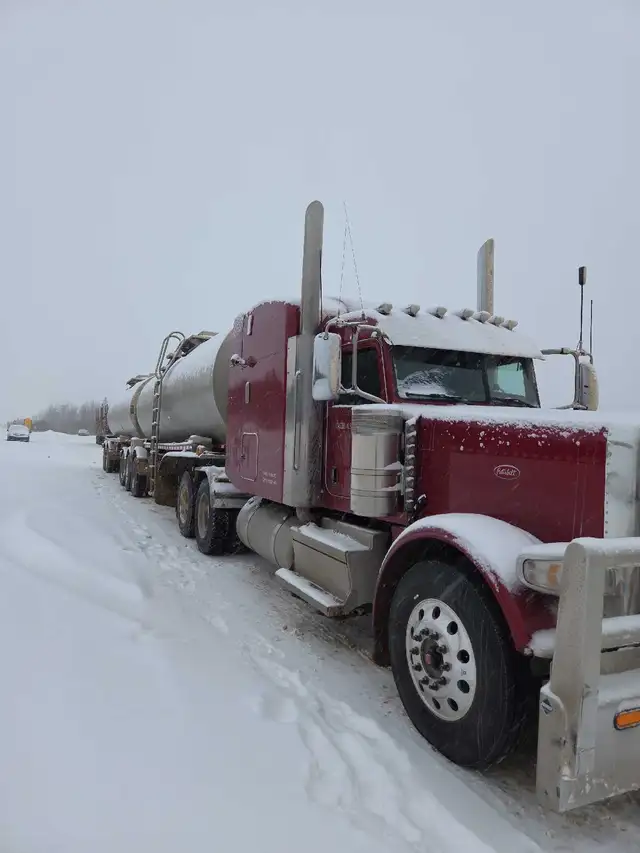 experienced class one oil hauler