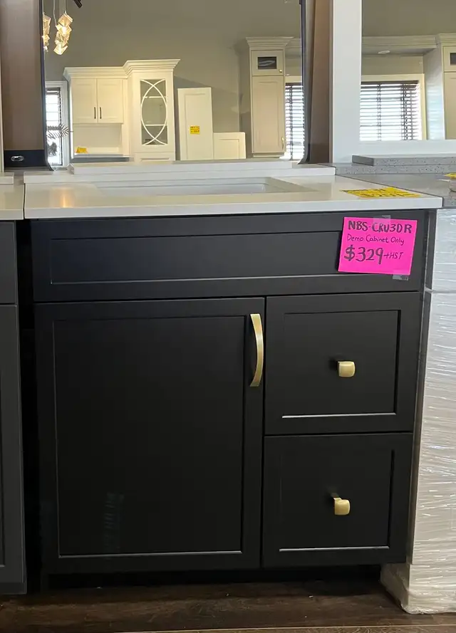 30" Bathroom Vanity Cabinet / 31" Countertop Floor Demos on Sal - Photo 3