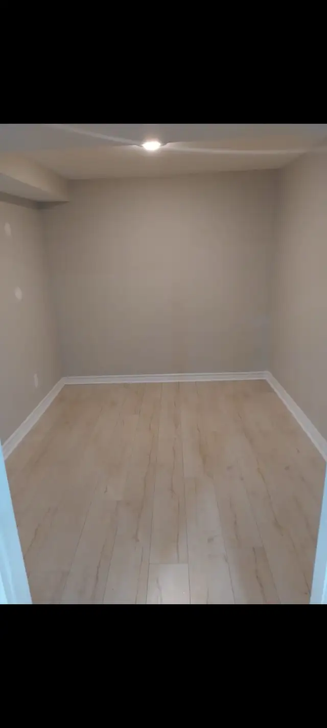 One bedroom basement for rent - Photo 5
