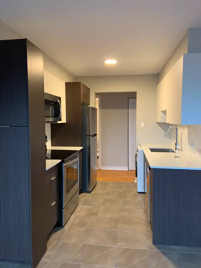 Bright 2 Bedroom Apartment for Rent - Halifax West - Photo 2