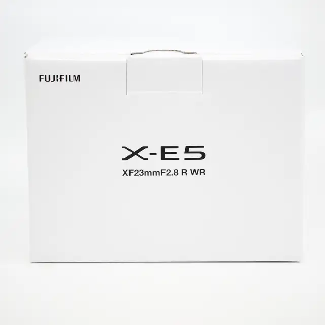 Fujifilm XE5 Silver Camera Body only (ID: C1111)