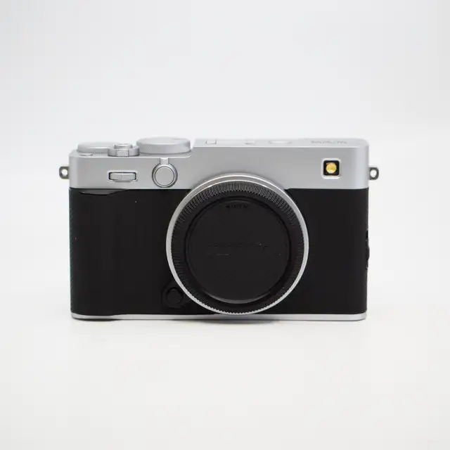 Fujifilm XE5 Silver Camera Body only (ID: C1111) - Photo 2