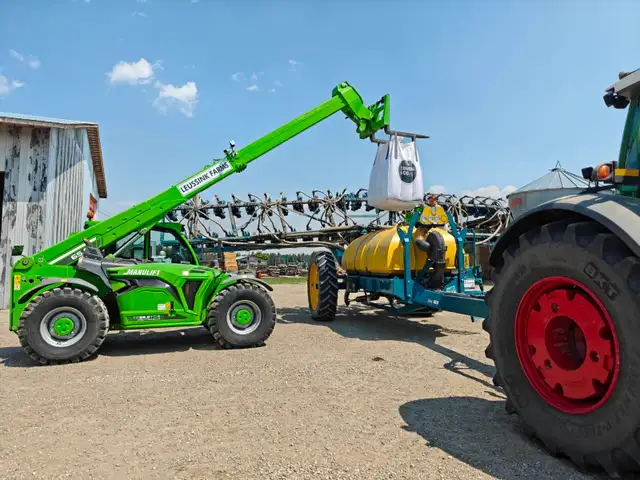 Custom Farming - Photo 10