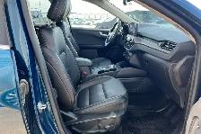 2020 Ford Escape Titanium Hybrid AWD - Photo 11