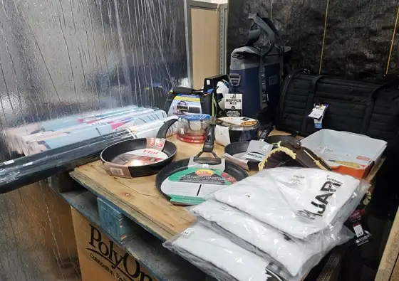 BRAND NEW LEGO-TOOLS-HOUSEHOLD ITEMS ONLINE AUCTIONS - Photo 7