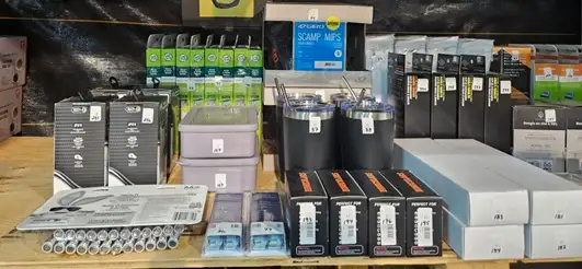 BRAND NEW LEGO-TOOLS-HOUSEHOLD ITEMS ONLINE AUCTIONS - Photo 8