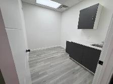 Single room and one mani&pedi station for rent