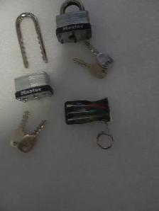 2 Master NEW Pad Locks   Free Gift or Buy Total Tool Lot - Photo 4