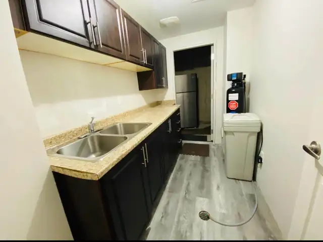 2 bedroom basement for rent - Photo 7