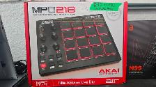 Akai MIDI Pad Controller (CIB)