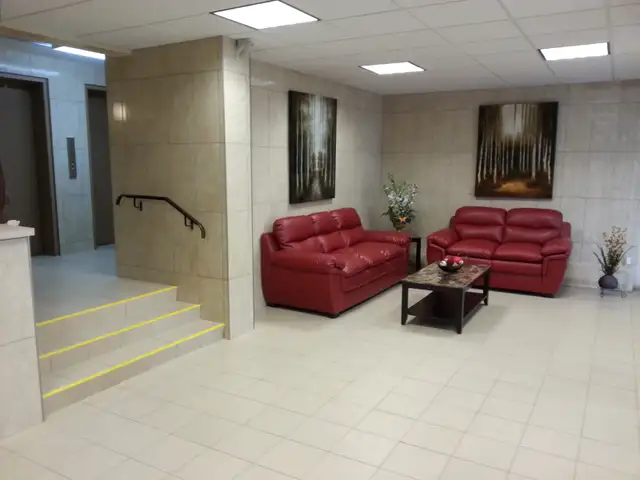 1 BEDROOM APARTMENT - ALL UTILITIES INCLUDED $1865.00 - Photo 2