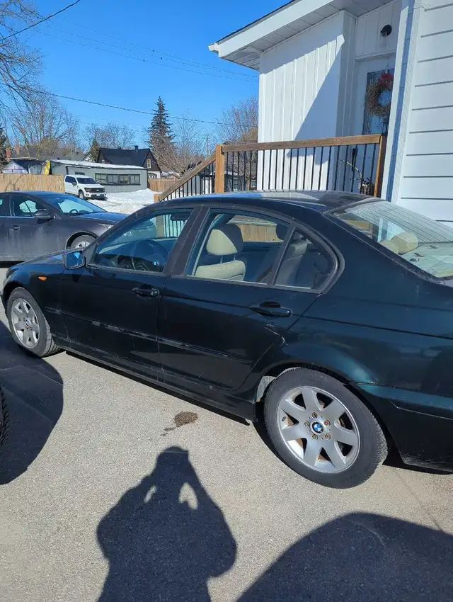 BMW 325XL 2004 1500$ - Photo 2