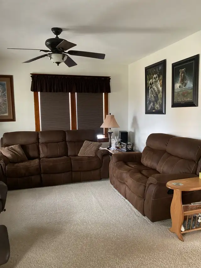 House for Sale in Burstall Saskatchewan - Photo 5