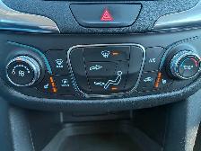 2019 Chevrolet Equinox – Automatic – Backup camera - Photo 14