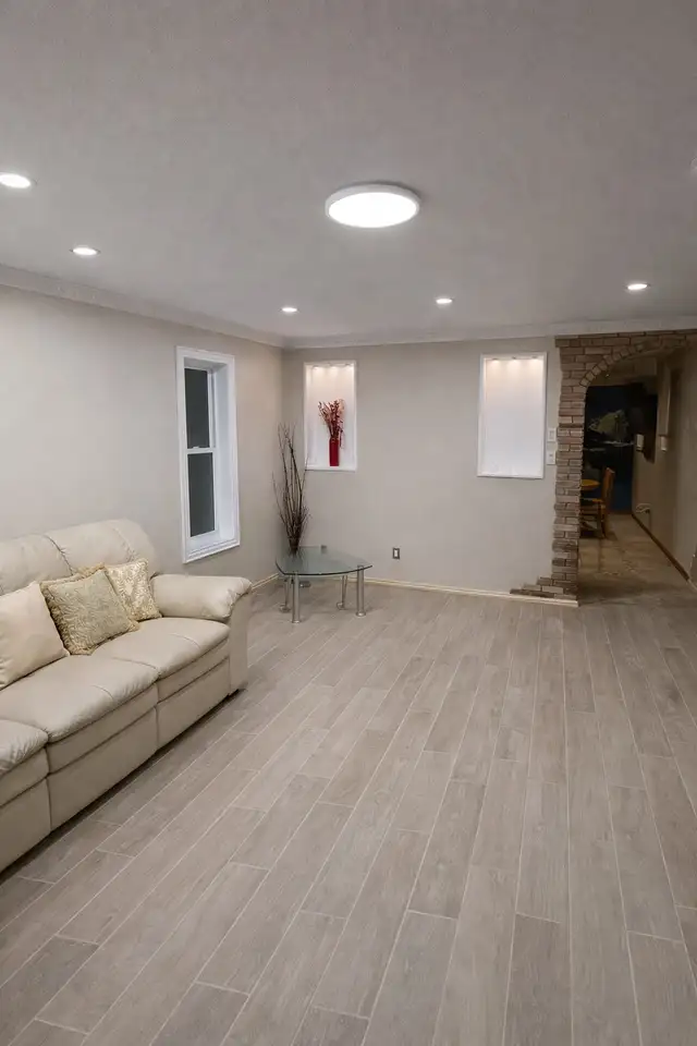 Bright & Fully Furnished 4 1/2 Apartment - Photo 5