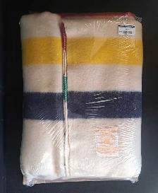 Vintage Hudson Bay Quen Point Blanket (31618088)