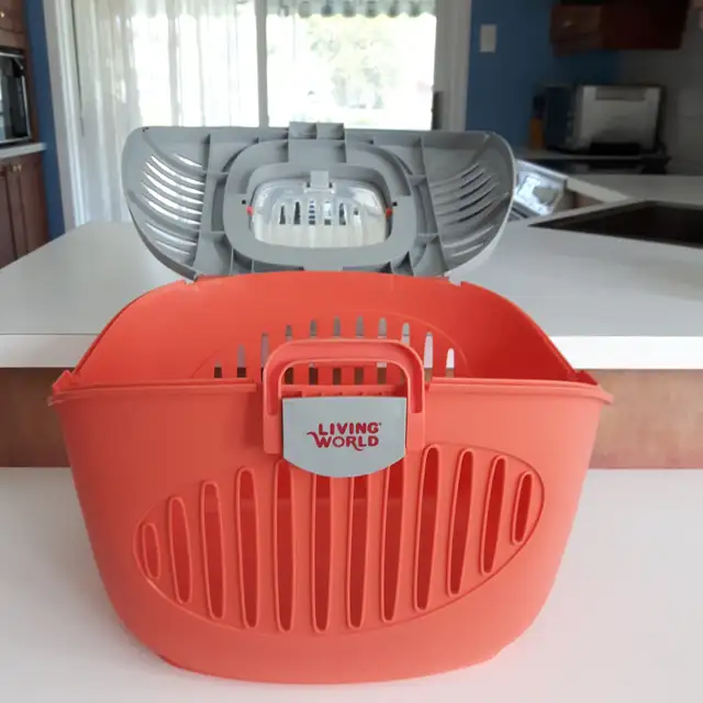 TRANSPORTEUR NEUF POUR CHIEN OU CHAT 12'x16'x10'HAUT: $15.00 - Photo 2