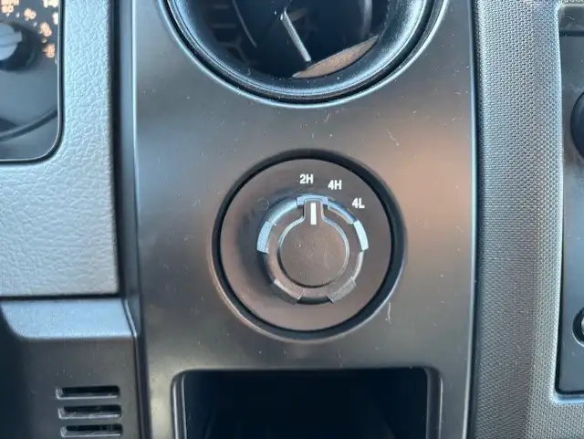 2013 Ford F-150 XL 4WD SUPERCAB BOX CAP-RACKS-1 OWNER-CERTIFIE - Photo 18