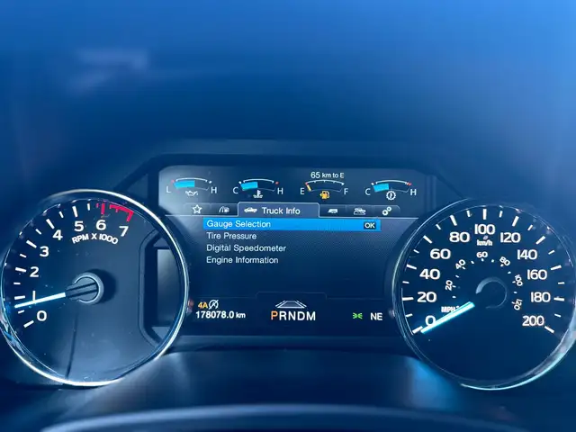 2018 FORD F-150 PLATINUM • 3.5L ECOBOOST • SUPERCREW - Photo 20