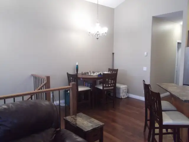 Fully Furnished Room - Photo 3