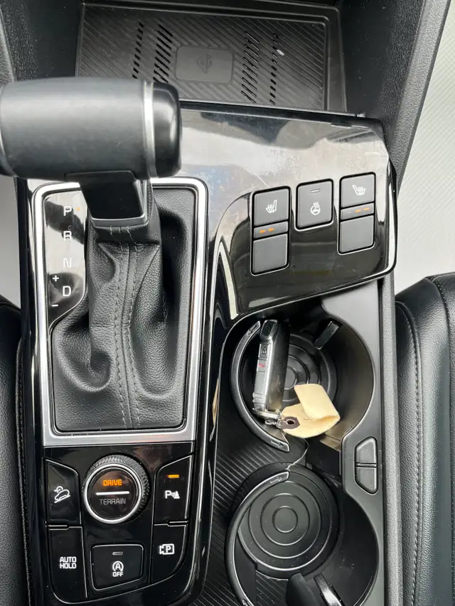 2023 Kia Sportage EX AWD - Photo 20