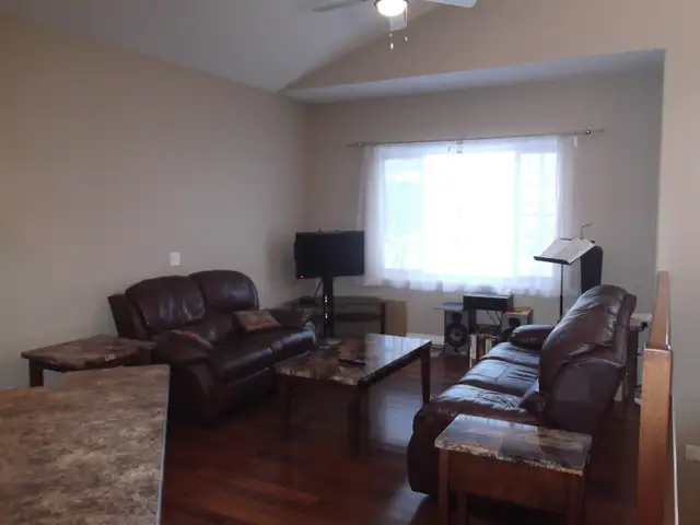 Fully Furnished Room - Photo 2