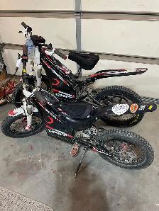 Indoor Garage Sale - Photo 7