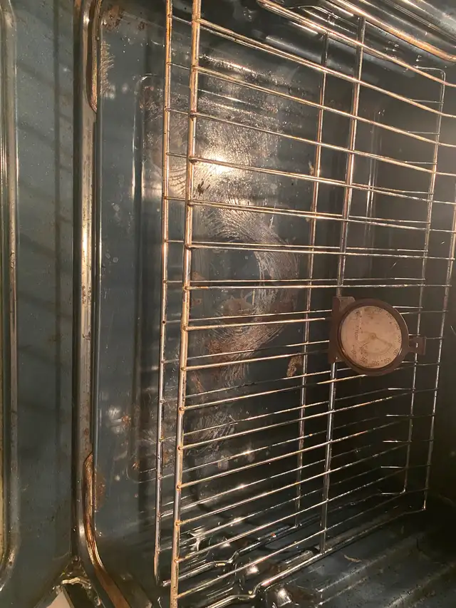 Samsung Electric Stove - Photo 4