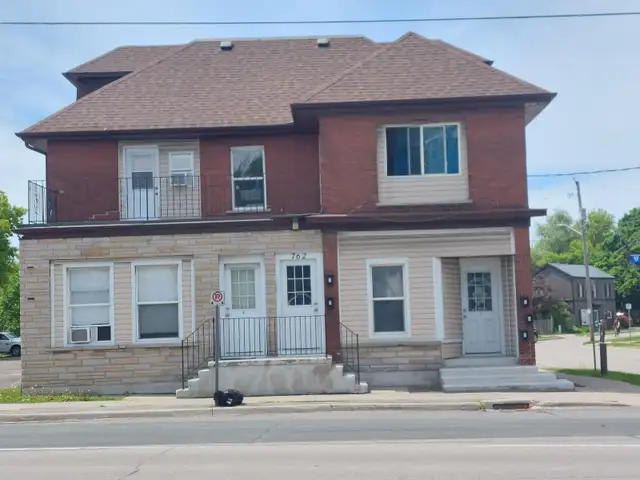 2 Bedrom Apartment for rent-Oshawa