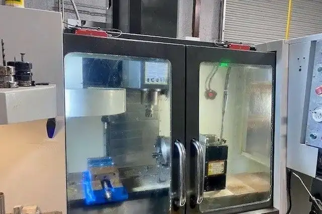 2013 HAAS VF-2 - Photo 2