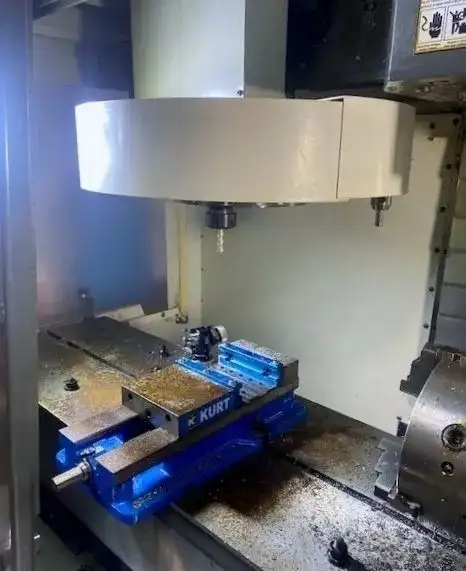 2013 HAAS VF-2 - Photo 3