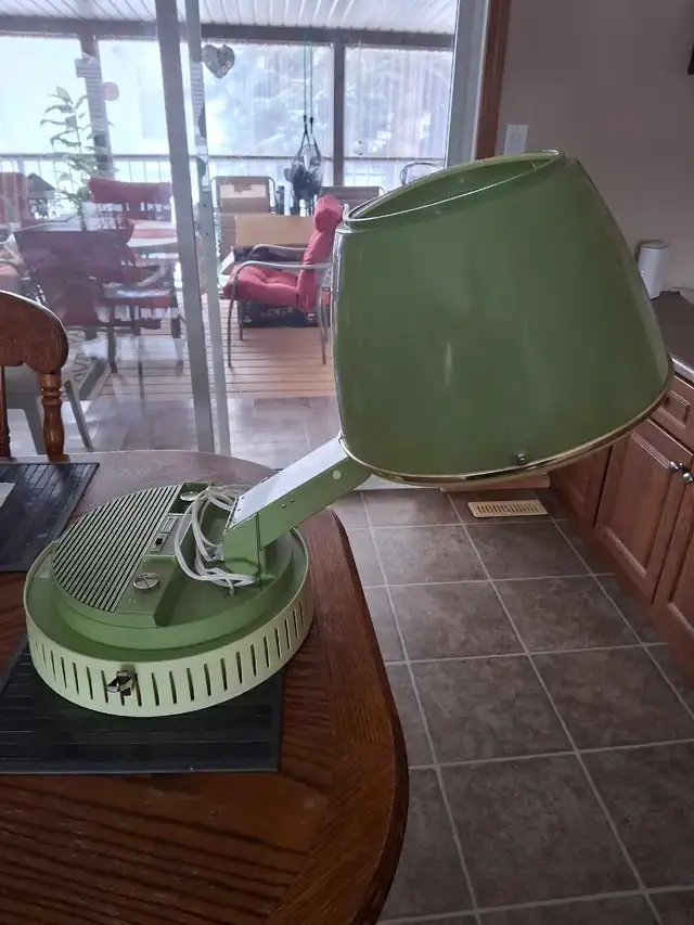 Lady Schick Hair Dryer - Photo 2