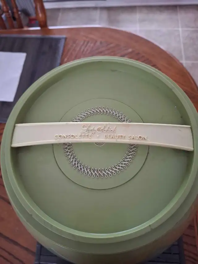 Lady Schick Hair Dryer - Photo 8