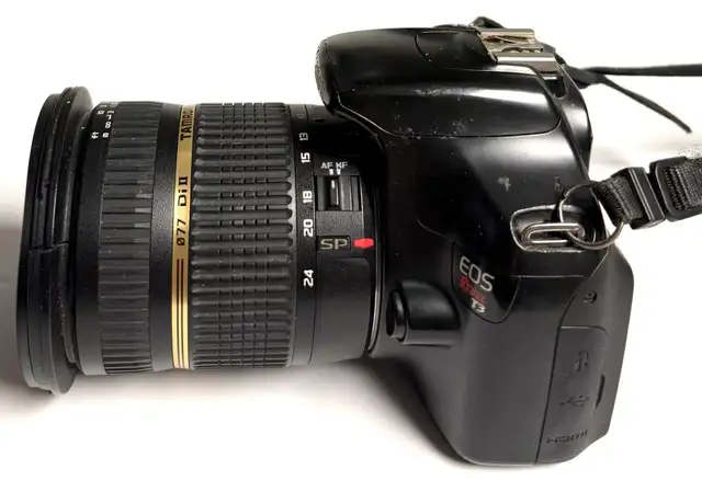 Canon EOS Rebel T3 12.2MP DSLR Camera with Tamron Lens - Photo 4