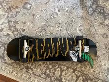 Skateboard- Creature