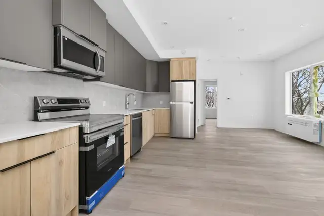 U of A Garneau Apartments | 1–3BR | 1 Month FREE Rent - Photo 3