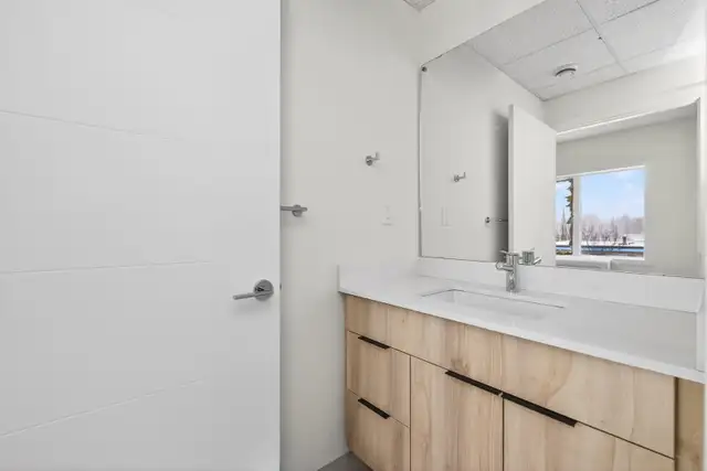 U of A Garneau Apartments | 1–3BR | 1 Month FREE Rent - Photo 9