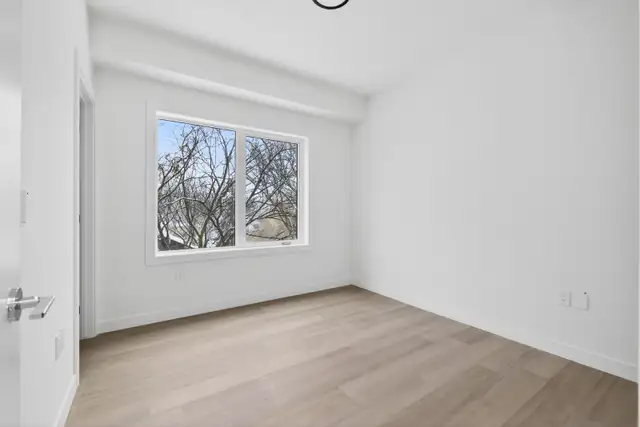 U of A Garneau Apartments | 1–3BR | 1 Month FREE Rent - Photo 10