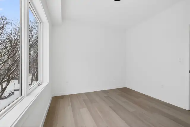 U of A Garneau Apartments | 1–3BR | 1 Month FREE Rent - Photo 11