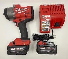 Milwaukee 2967-22 M18 FUEL 1/2 Inch Impact Wrench kit $529 - Photo 3